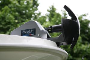 TRAC Deckboat 40 winda kotwicznaz kotwicą RIVER 30